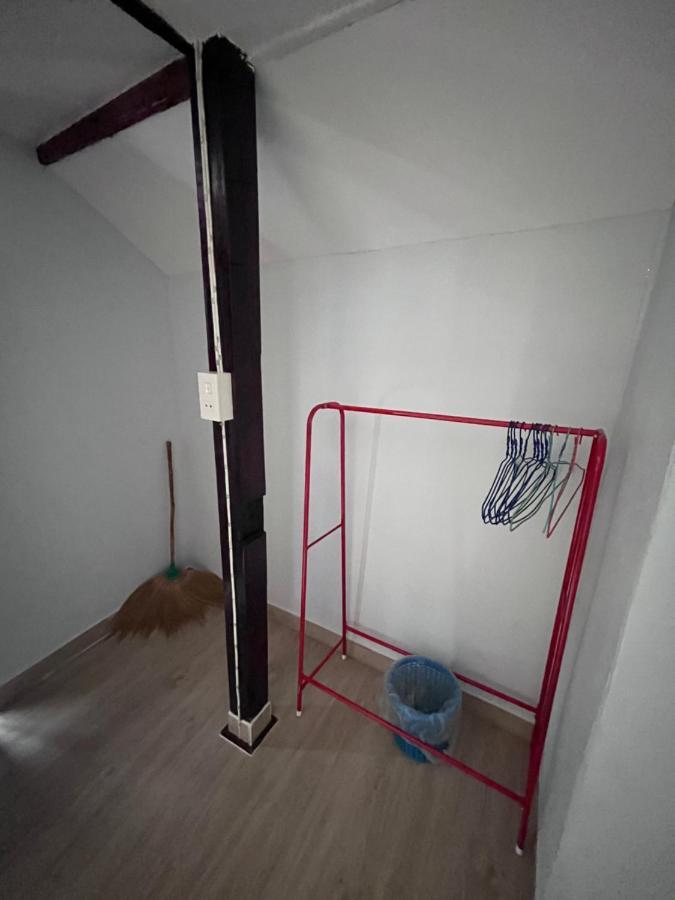 Pyramid Bungalow Hotel Ban Laem Sai Buitenkant foto