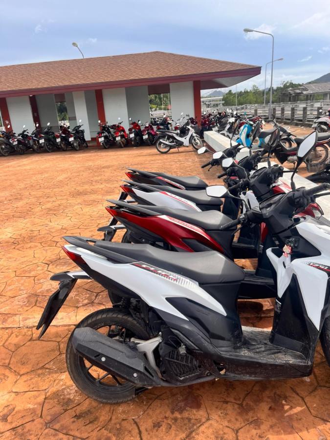 Pyramid Bungalow Hotel Ban Laem Sai Buitenkant foto